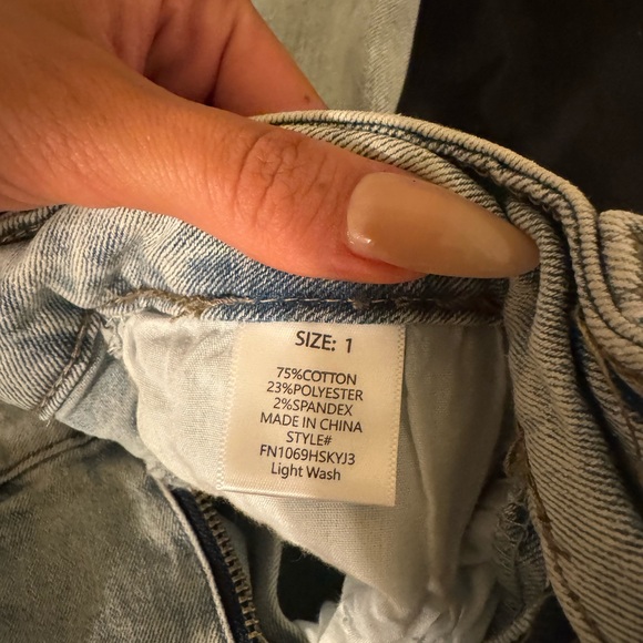 Stretch Skinny Jeans - Picture 4 of 5